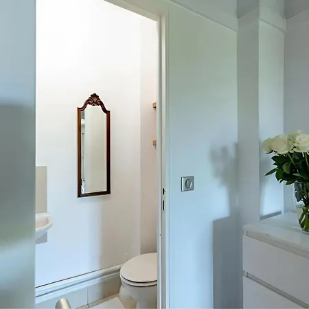 Eiffel View - Spacious 3Br - Sleeps 9 - Terrace Apartment Paris